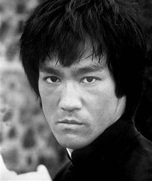 Bruce Lee Photos Bot for Facebook Messenger