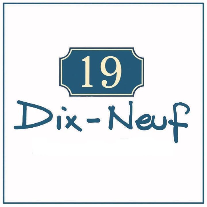 Dix-Neuf Bot for Facebook Messenger