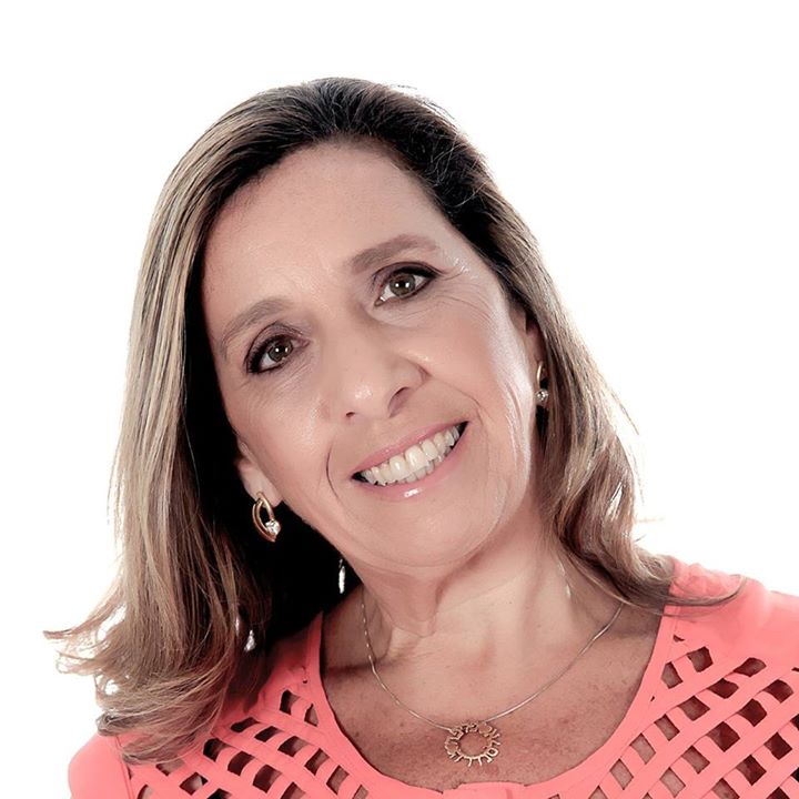 Marcia Calderon Sister - Marketing Gastronômico Bot for Facebook Messenger