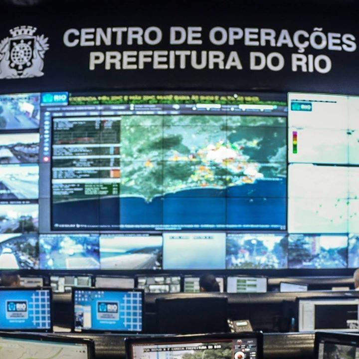 Centro de Operações Rio Bot for Facebook Messenger