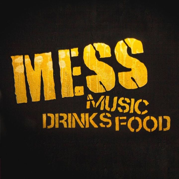 Mess Bar Comedy Club Montevideo Bot for Facebook Messenger