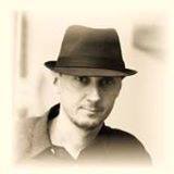 Roberto Ignis - Film Composer Bot for Facebook Messenger