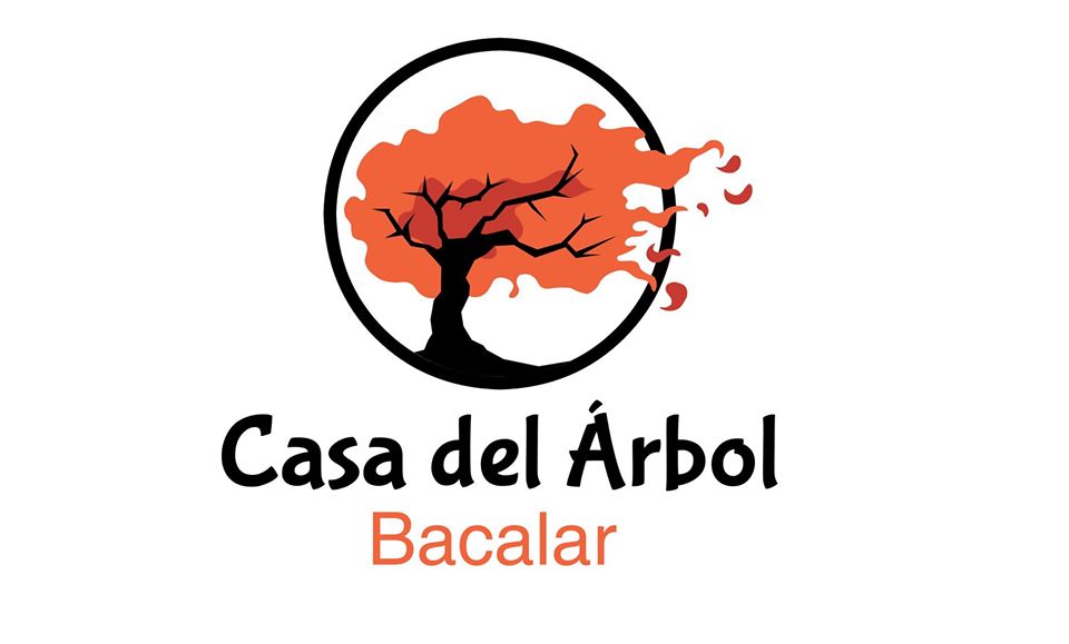 Casa del Árbol Bacalar Bot for Facebook Messenger