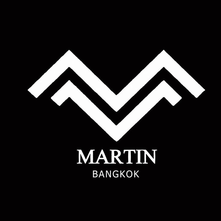 Martin sport&accessories Bot for Facebook Messenger