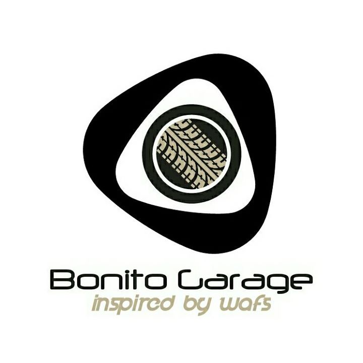 Car Key & Alarm Silicon Cover by Bonito Garage Bot for Facebook Messenger